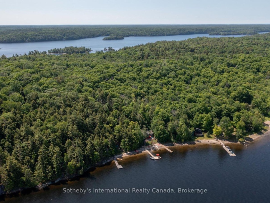 71 B717 ISLAND, Georgian Bay