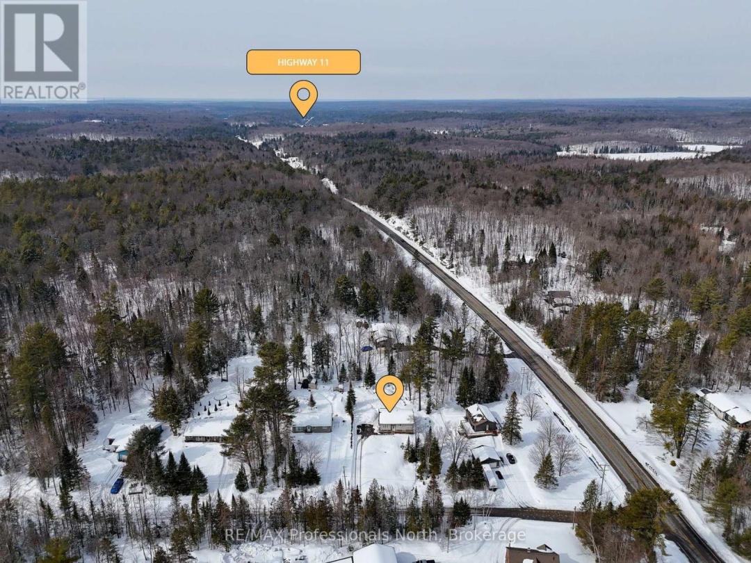 1036 POST ROAD, Bracebridge (Macaulay)