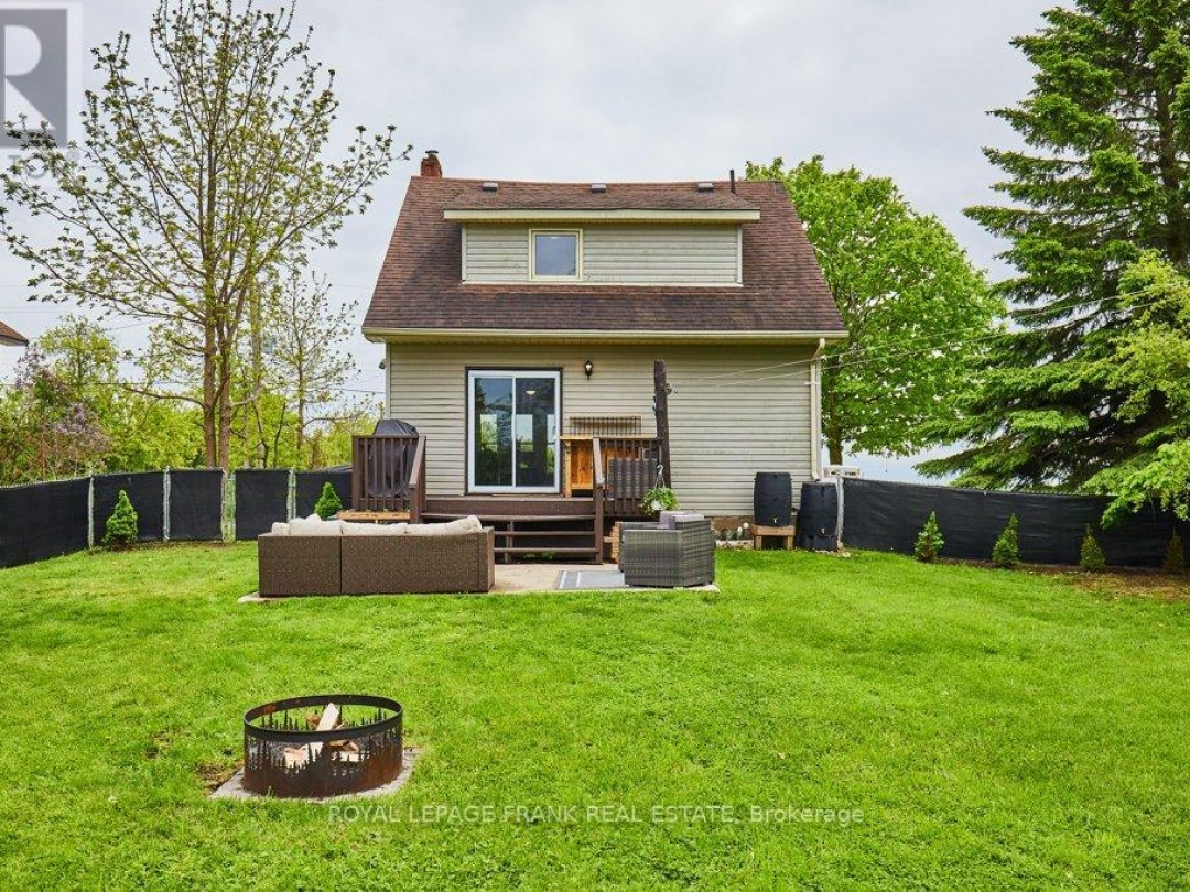 148 KING STREET, Kawartha Lakes (Woodville)