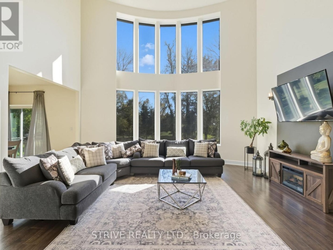 165 BAYSHORE DRIVE, Ramara