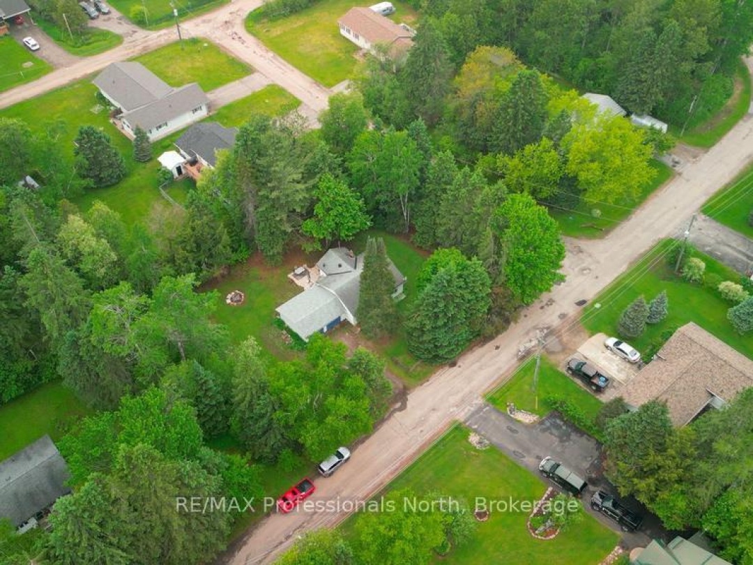 7 STOUFFER STREET, Minden Hills (Minden)
