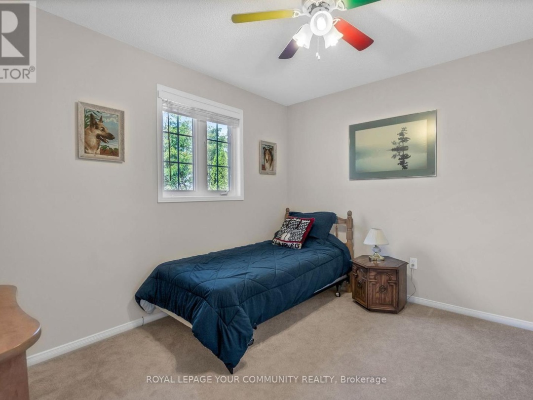 73 ANDERSON CRESCENT NE, Georgian Bay