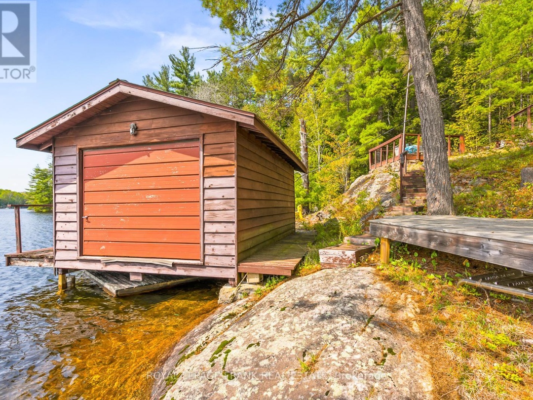 1452 RACKETY TRAIL ROAD, Little Bob Lake