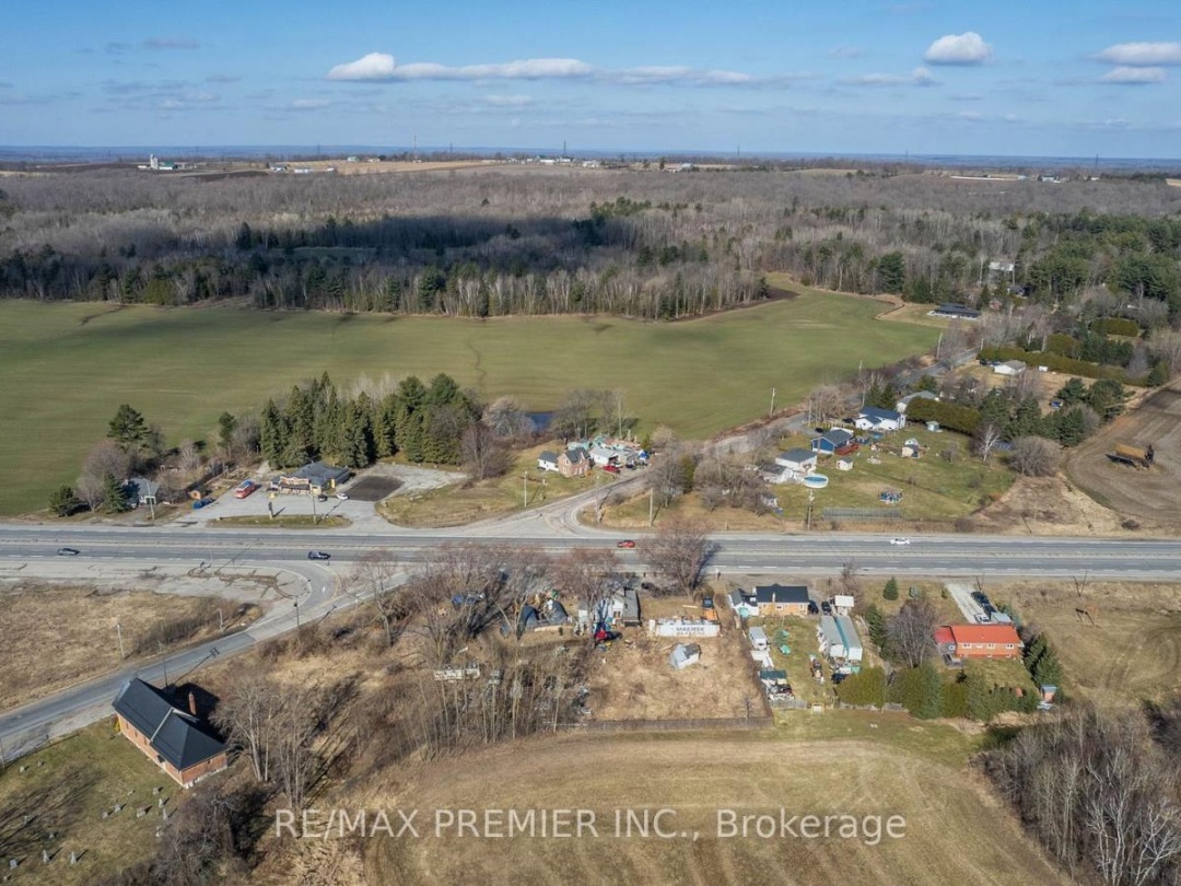 8665 HWY 11, Severn (West Shore)