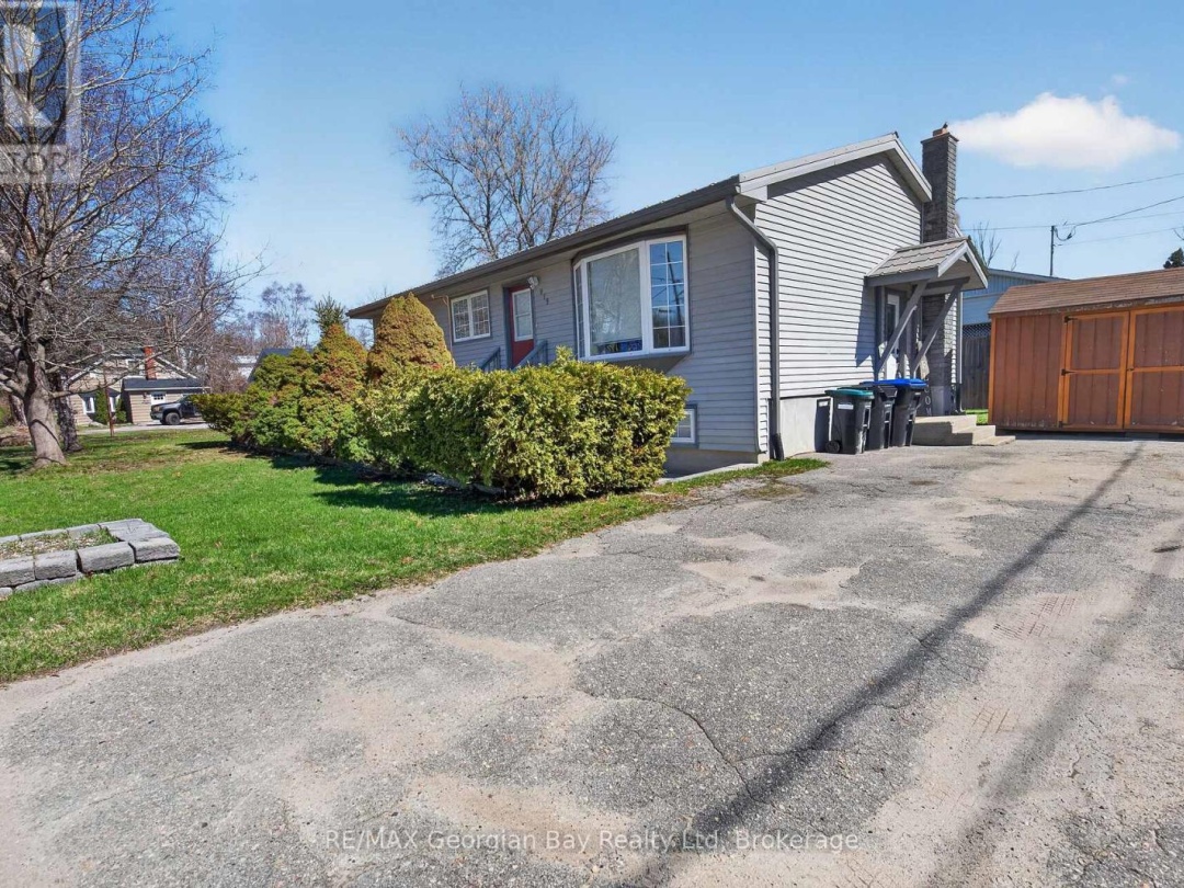 919 EIGHTH AVENUE, Tay (Port McNicoll)