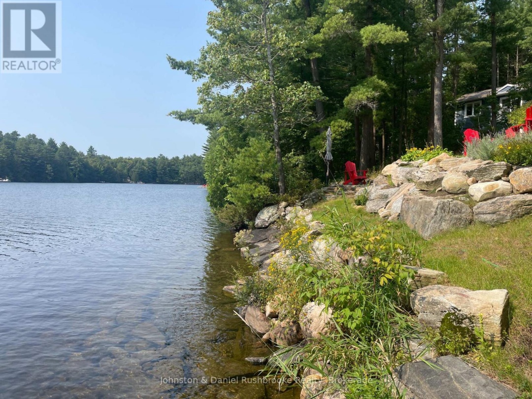 27 ISLAND 35LM (MILLER ISLAND), Lake Muskoka