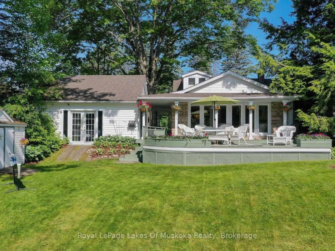 9 MOUNTVIEW AVENUE, Muskoka River