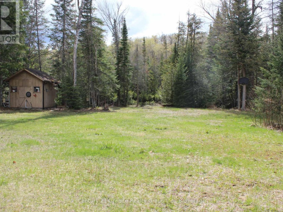 1037 ANDEK TRAIL, Salerno Lake