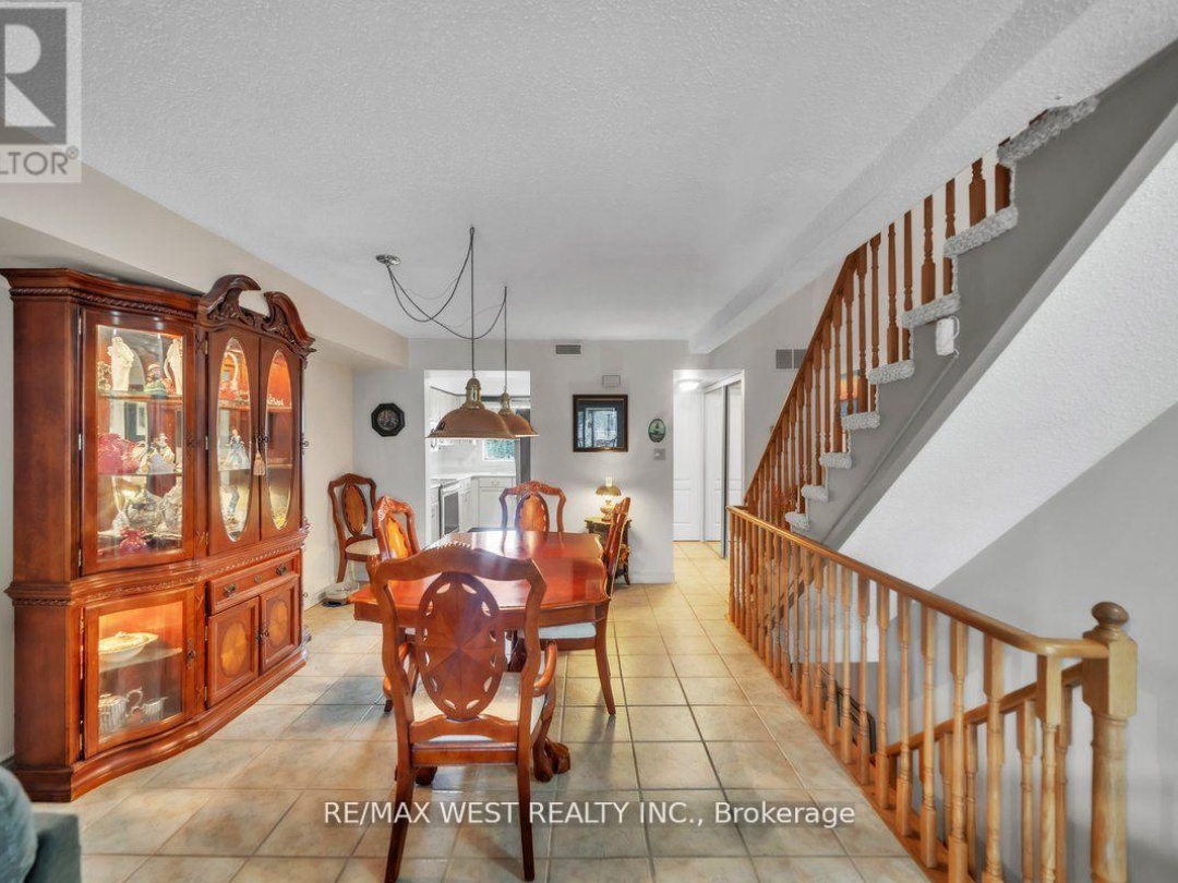 9 - 24 LAGUNA PARKWAY, Lake Simcoe