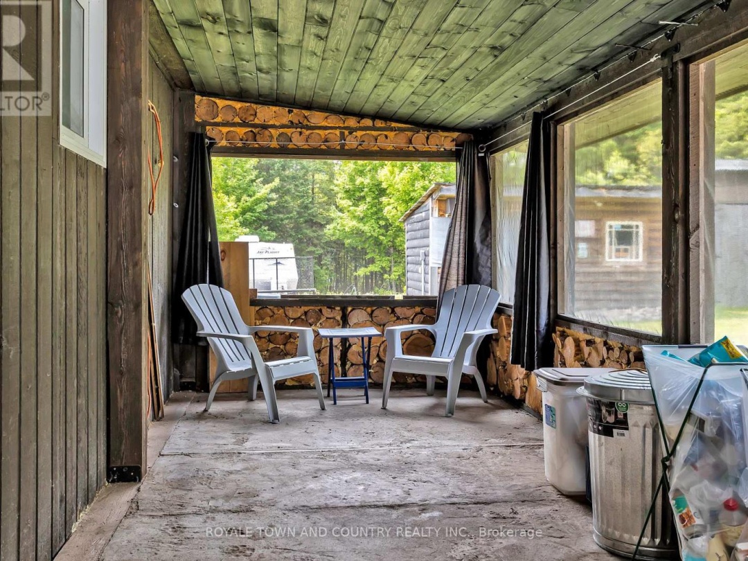 1042 TWEED DRIVE, 