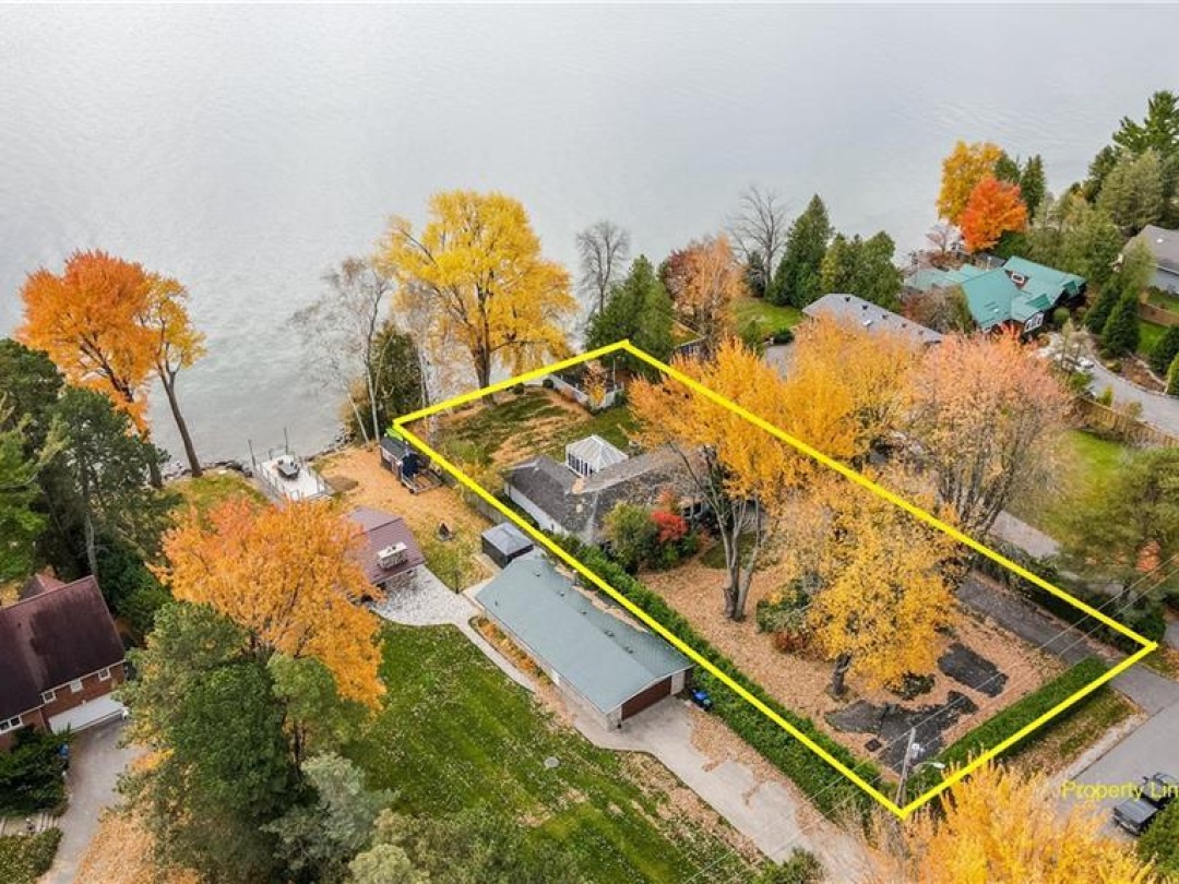 155 PARKSIDE Drive, 