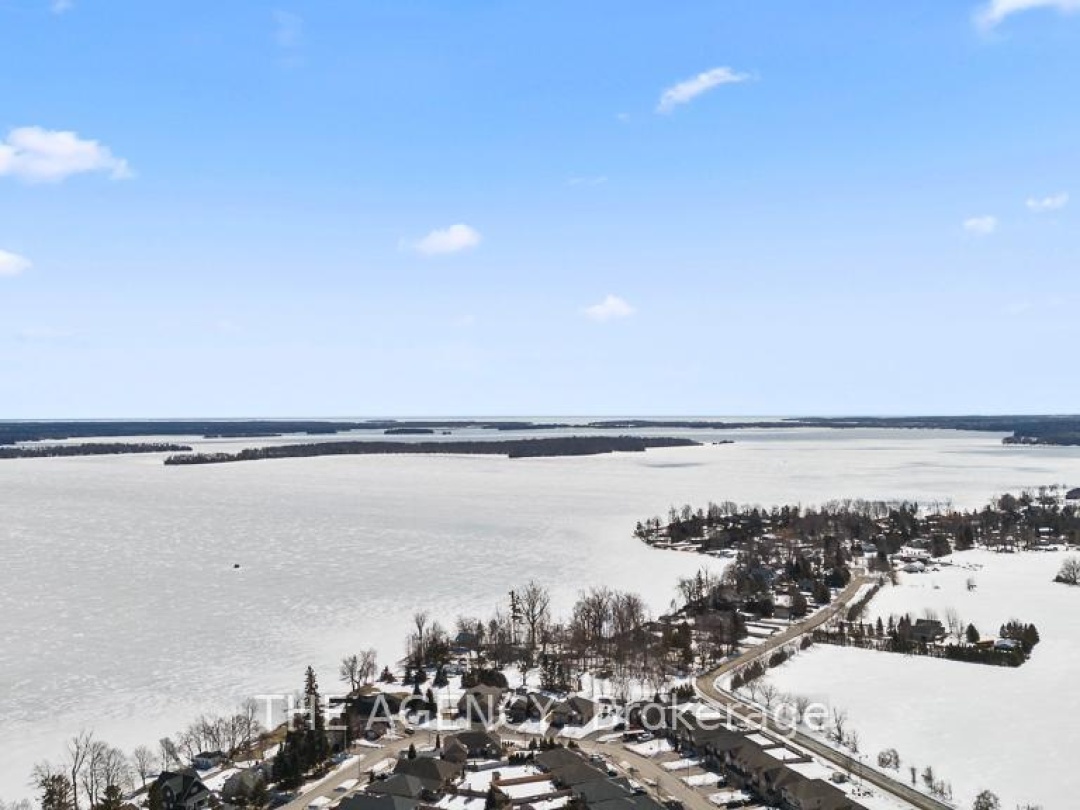 3714 QUAYSIDE DRIVE, Severn (West Shore)