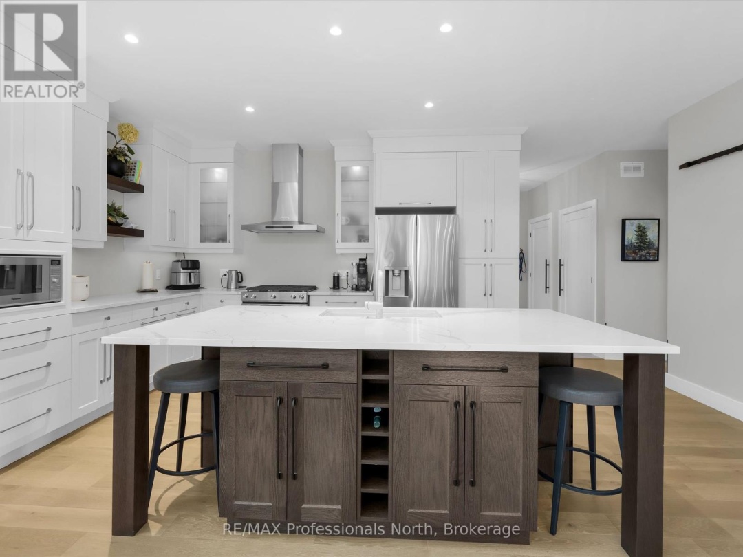 211 HOLDITCH STREET, 