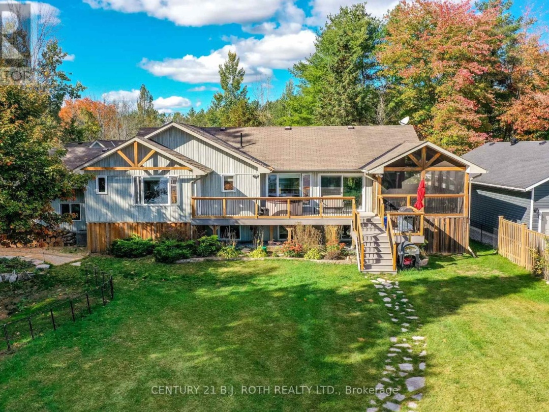3371 LAKE ST. GEORGE BOULEVARD, Lake St George