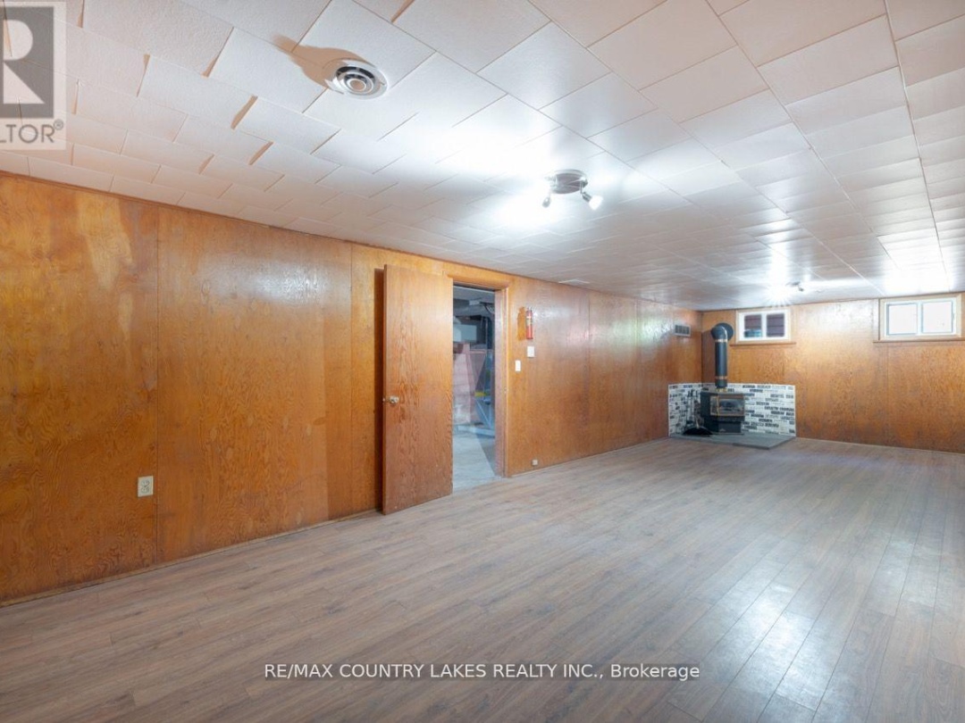 895 HIGHWAY 7 ROAD, Kawartha Lakes (Oakwood)