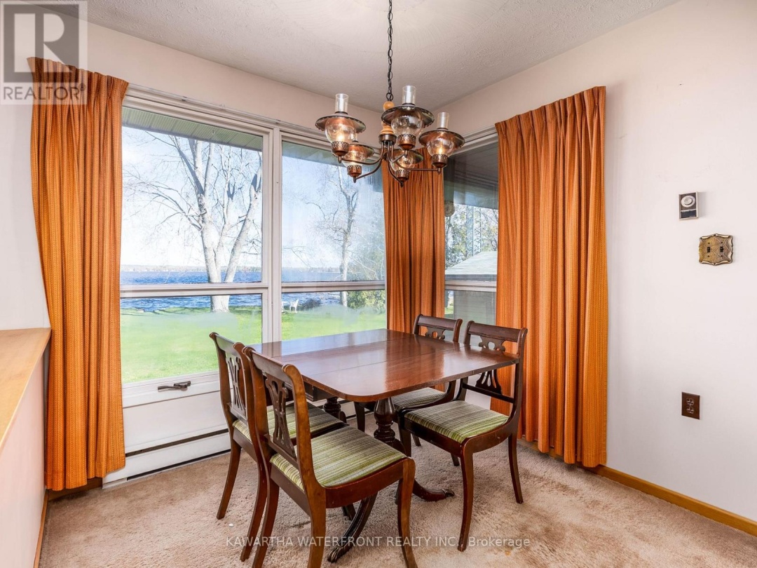 7 REID'S ROAD, Sturgeon Lake