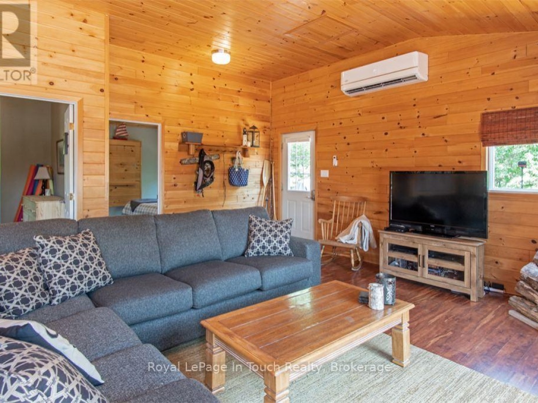 2974 ISLAND 1040, 