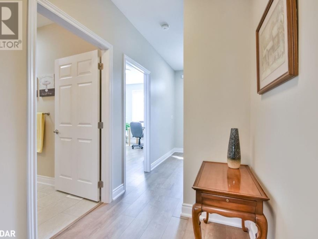 19 LEANNES Way, Orillia