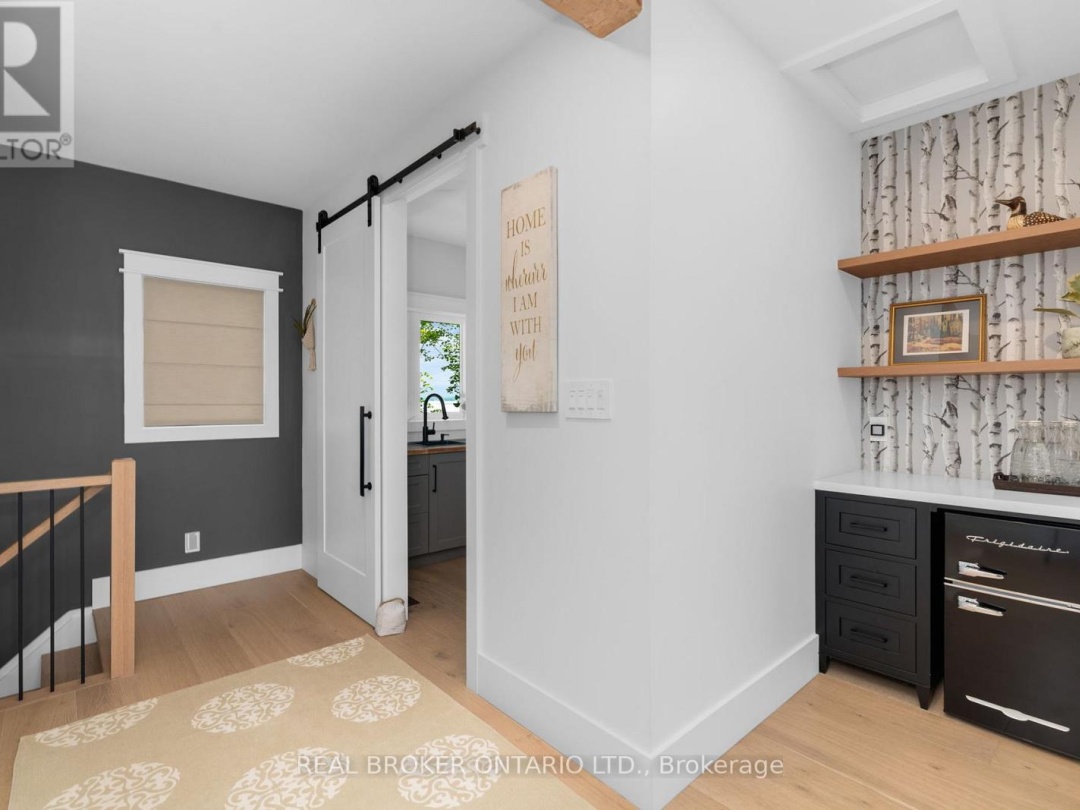 3239 CRESCENT BAY ROAD, 