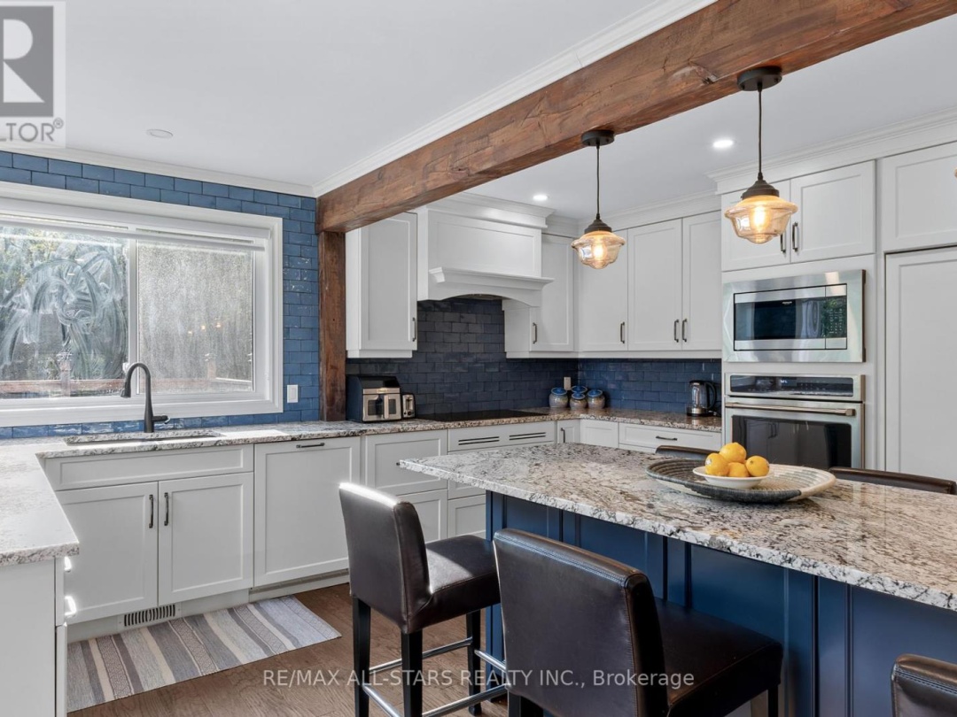 36 STINSON'S BAY ROAD, 