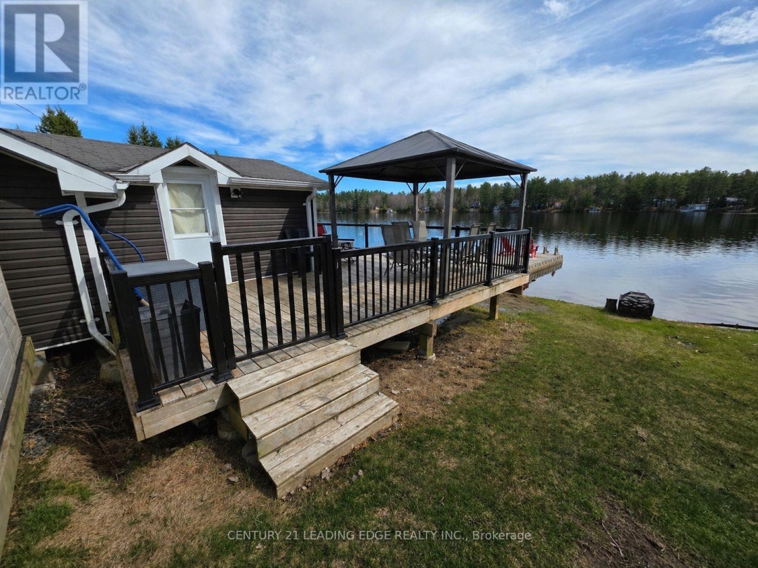 24 - 1043 LOBO DRIVE, South Lake