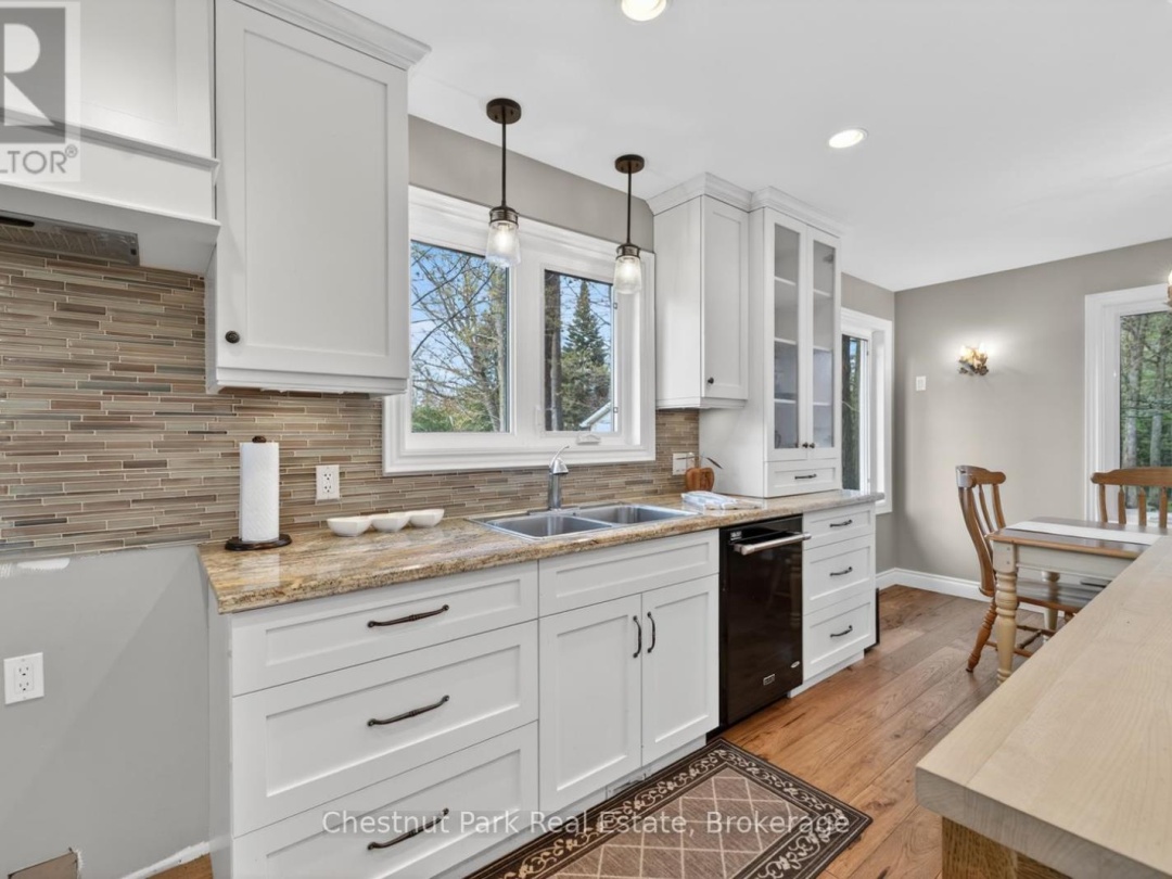 3547 LAUDERDALE POINT CRESCENT, Sparrow Lake