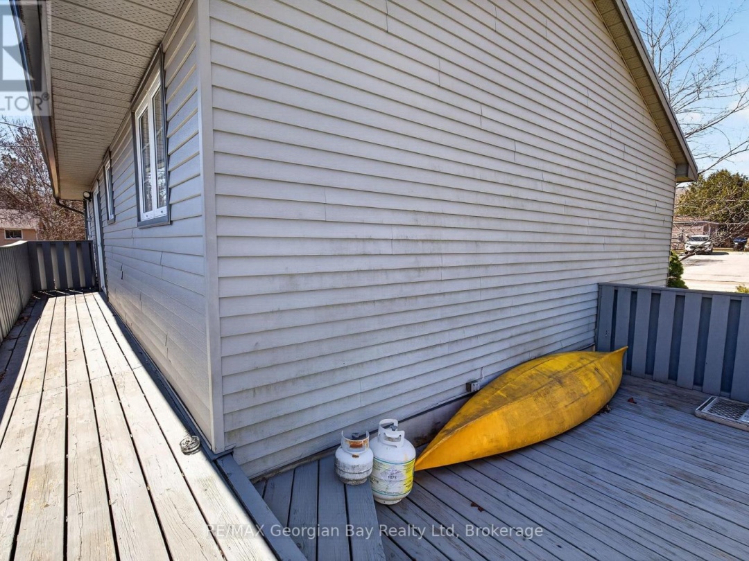 919 EIGHTH AVENUE, Tay (Port McNicoll)