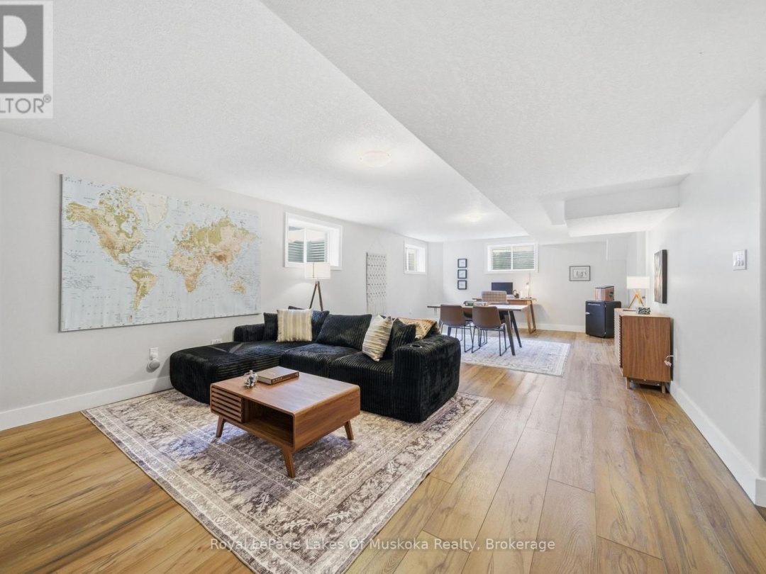 2029 ELANA DRIVE, Severn (Bass Lake)