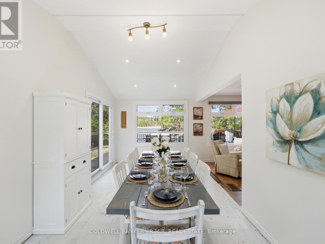 63 LITTLE SILVER LAKE WAY, Little Silver Lake