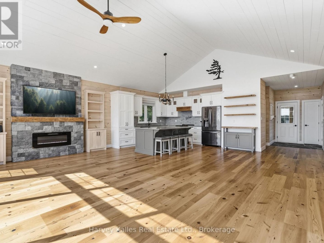 40 & 41 SUNSET COVE ROAD, Blackwater Lake