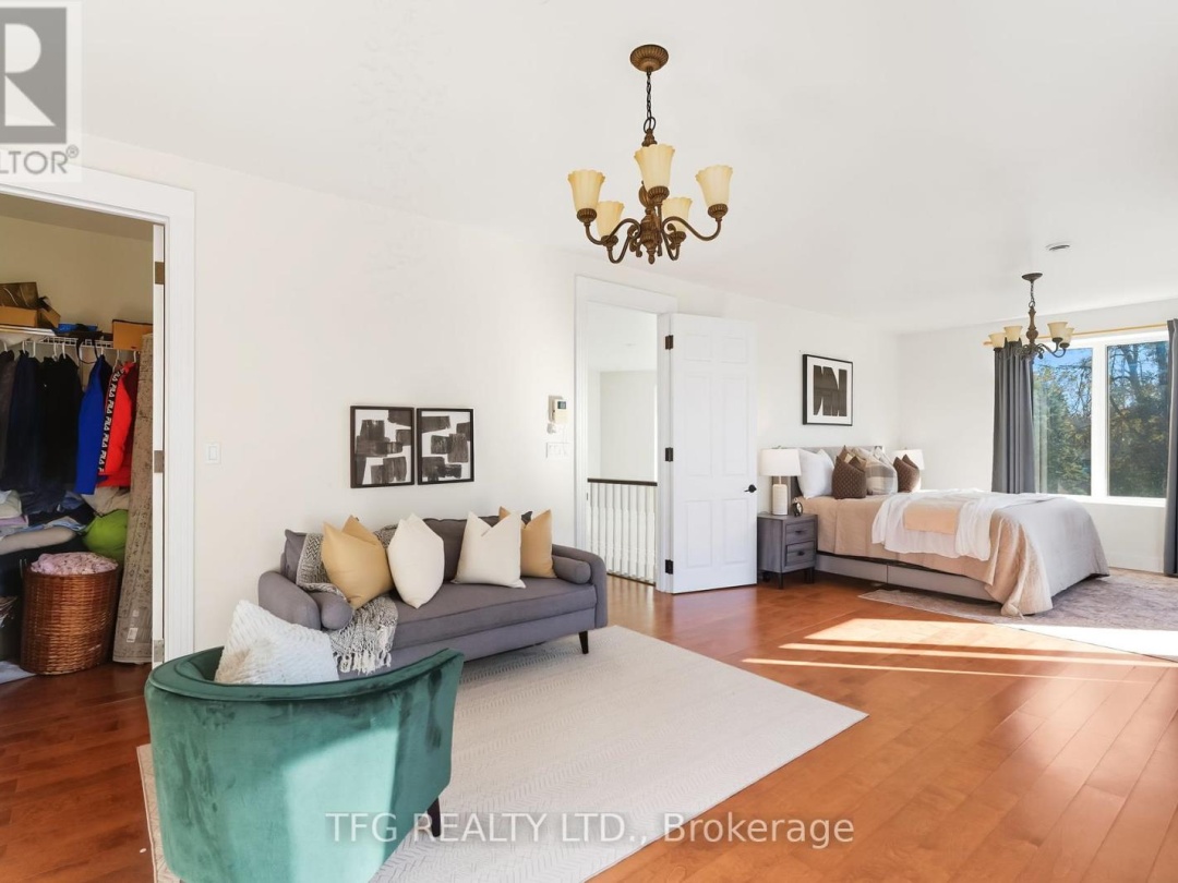 165 BAYSHORE DRIVE, 
