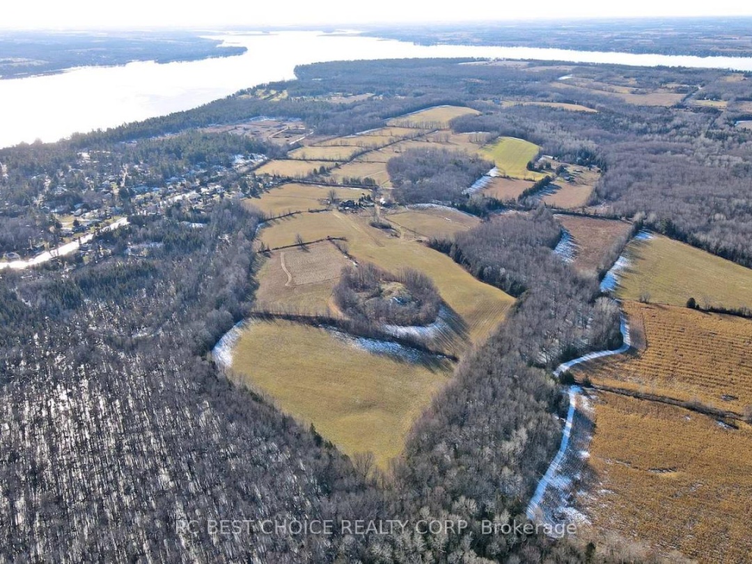 571 HICKORY BEACH ROAD, Kawartha Lakes (Verulam)