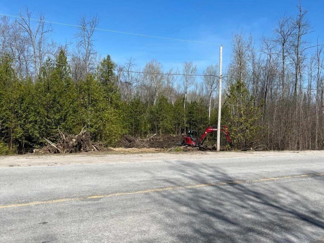 831 CENTENNIAL PARK, Kawartha Lakes (Carden)