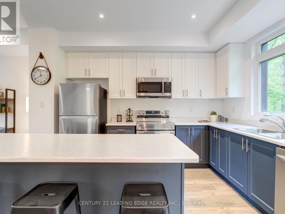 105 MARINA VILLAGE DRIVE, Georgian Bay (Baxter)