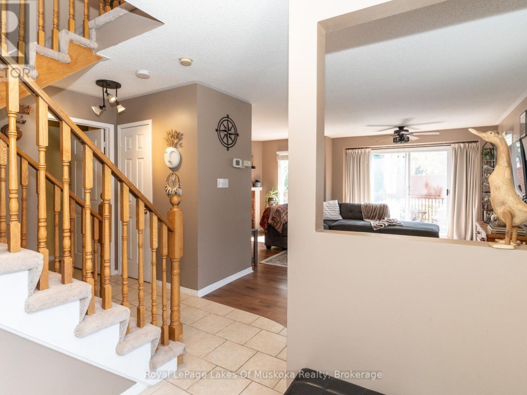 50 SHORELINE DRIVE, Muskoka River