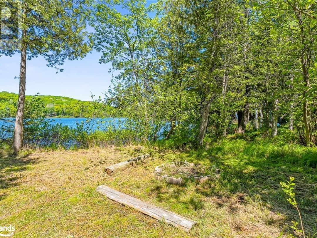 1037 Dudley Road, South Portage Lake