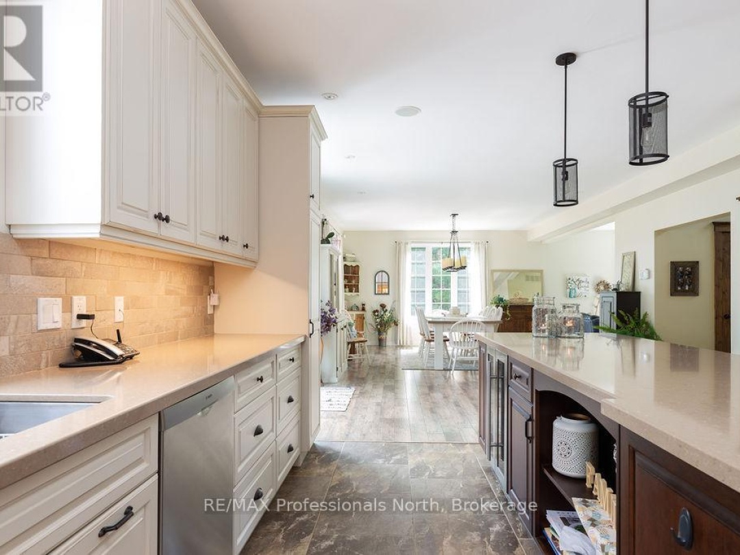 427 SKYHILLS ROAD, Huntsville (Chaffey)