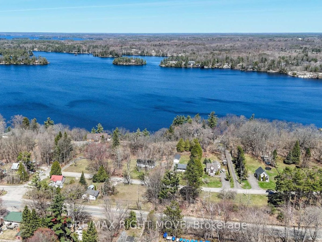 203 MUSQUASH ROAD, Gravenhurst (Muskoka (S))