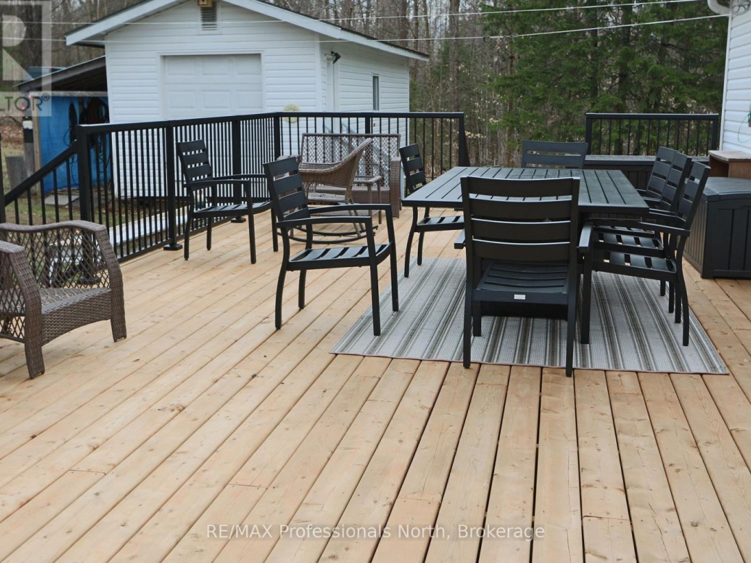 1874 HIGHWAY 118 E, Bracebridge (Draper)