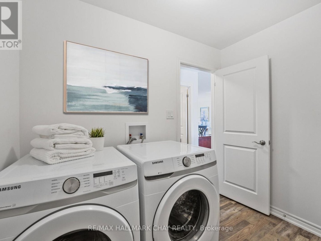 17 SOPHIE LANE S, Ramara (Atherley)
