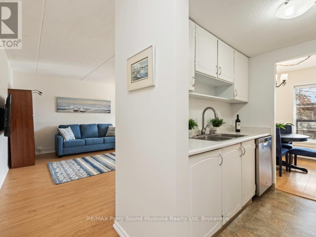 201 - 200 BEACONVIEW HEIGHTS, 