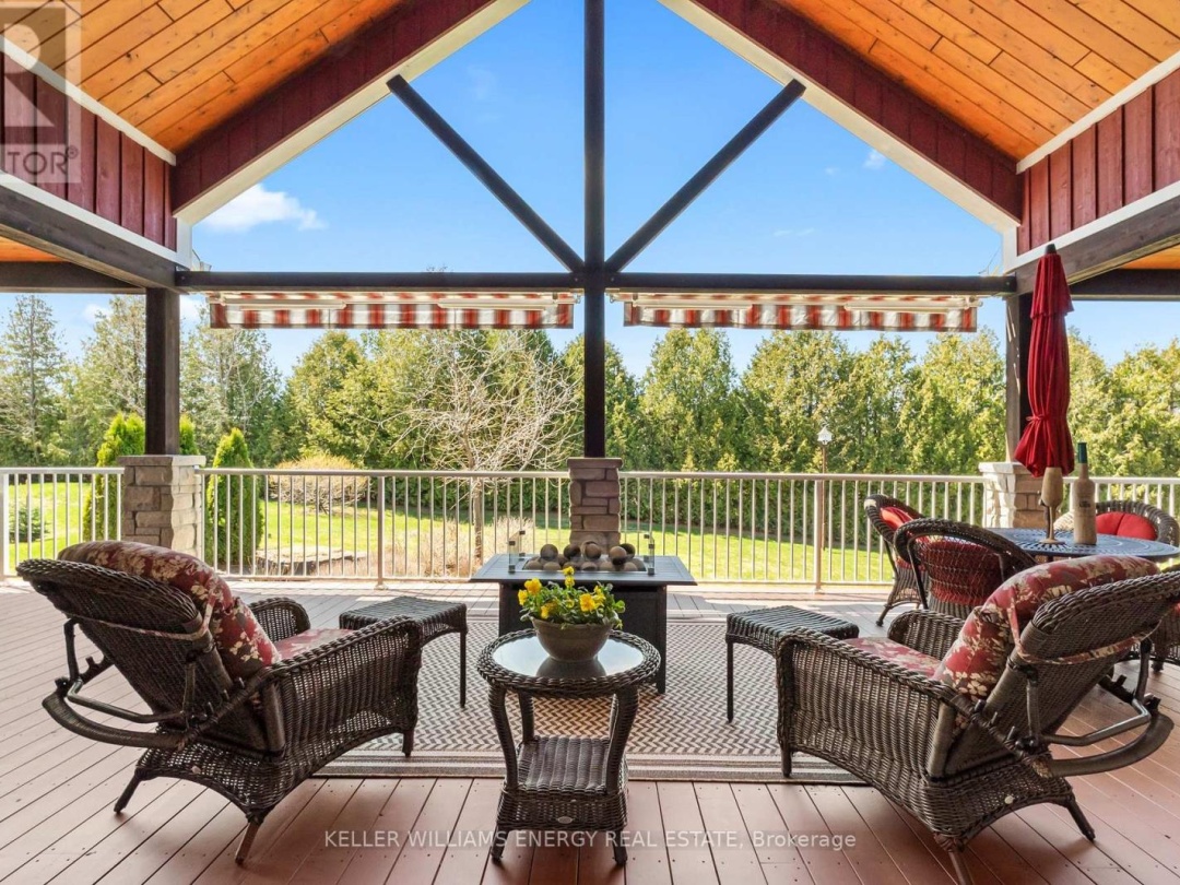 112 PELLER COURT, Pigeon Lake