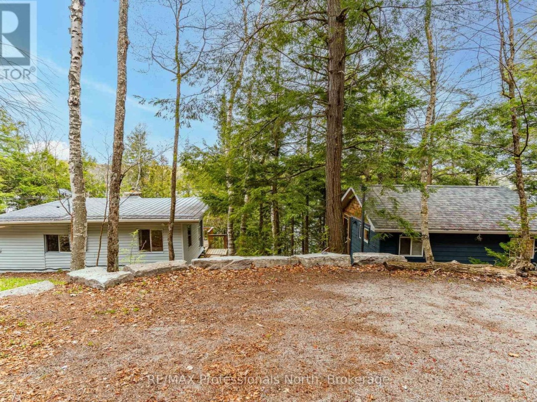 1201 TRELLIS TRAIL, Bob Lake