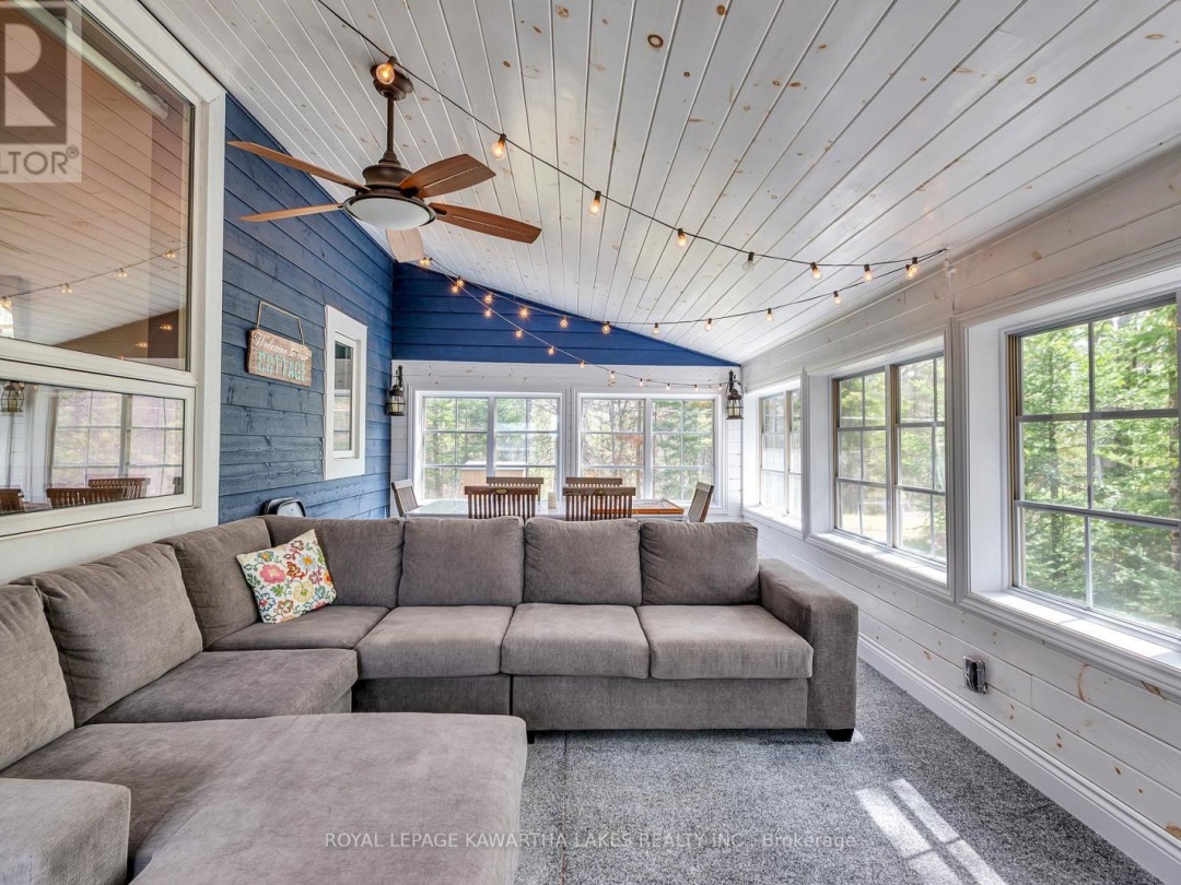11 WOODWORTH DRIVE, Four Mile Lake