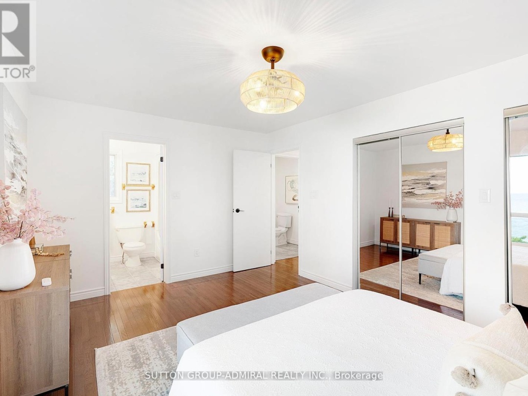 2232 LAKESHORE DRIVE, 