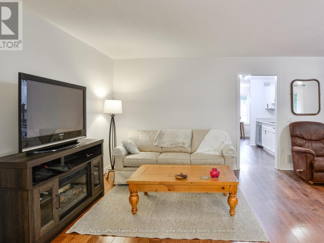 77 HEDGEWOOD LANE, 