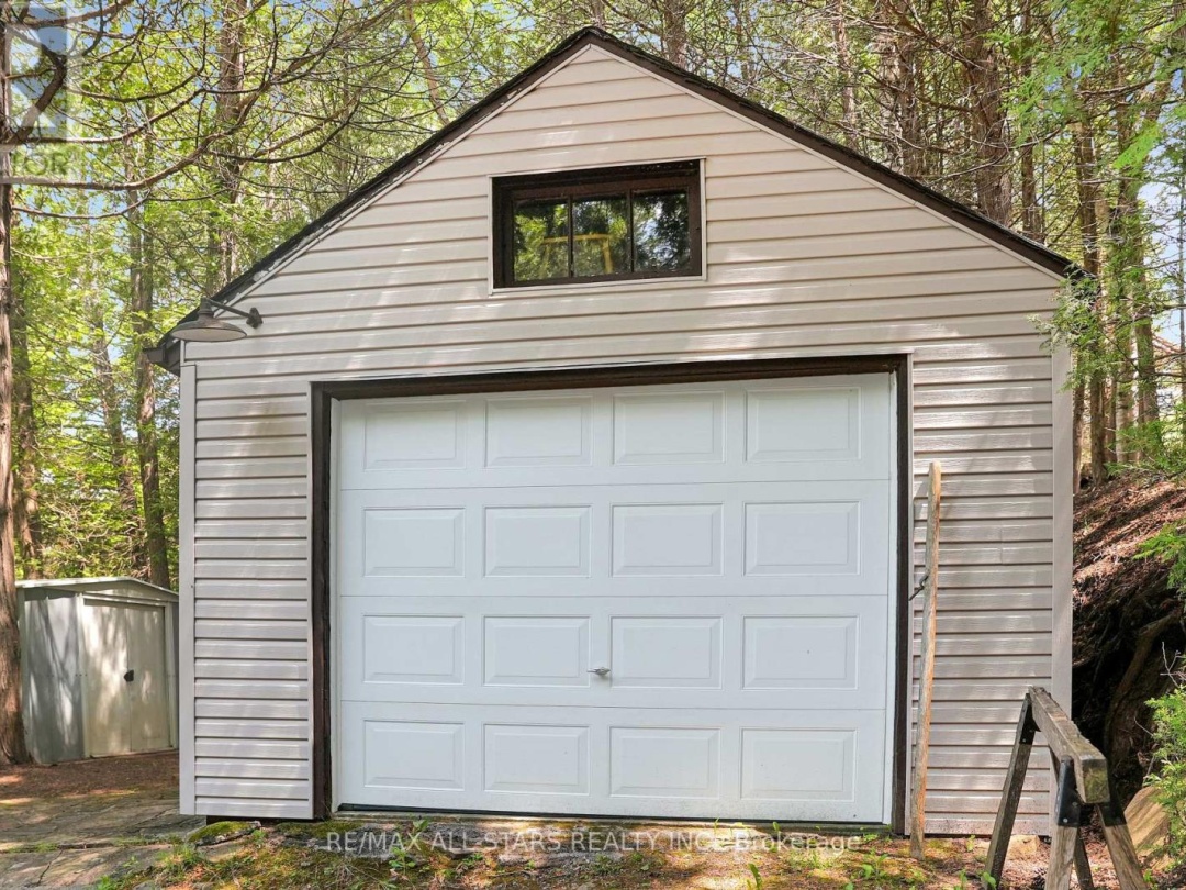 1233 CRYSTAL LAKE ROAD, Crystal Lake