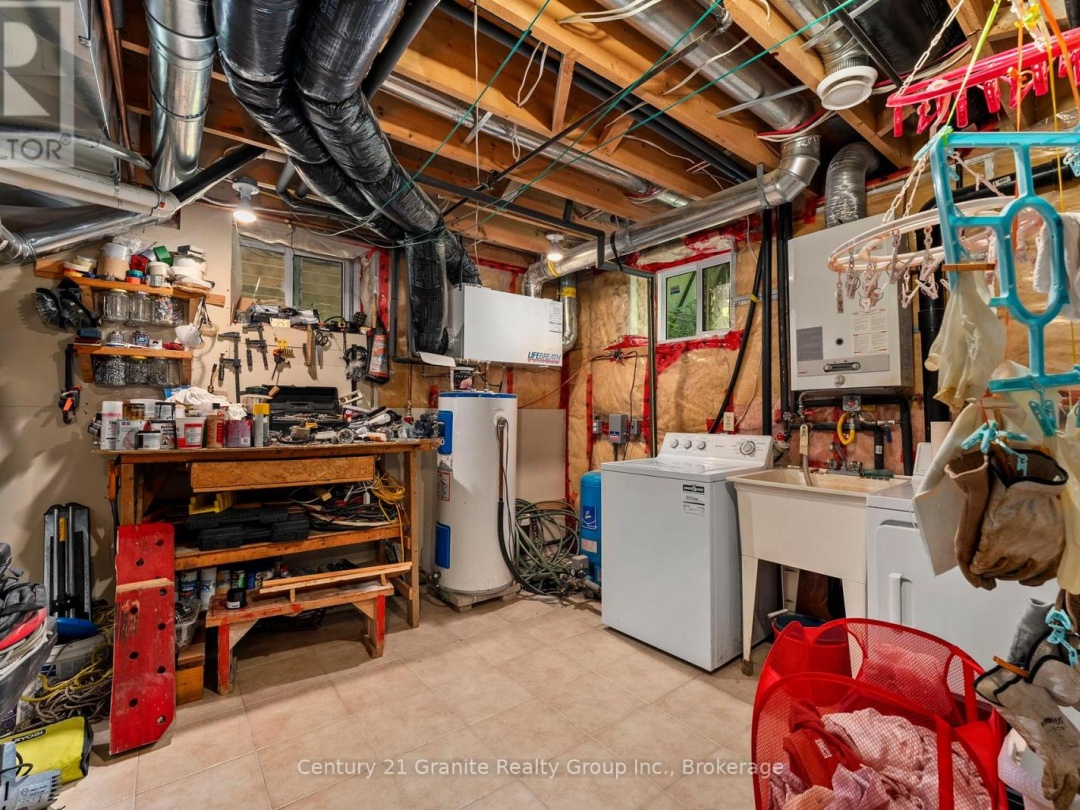 1753 NORTHSHORE ROAD, Maple Lake