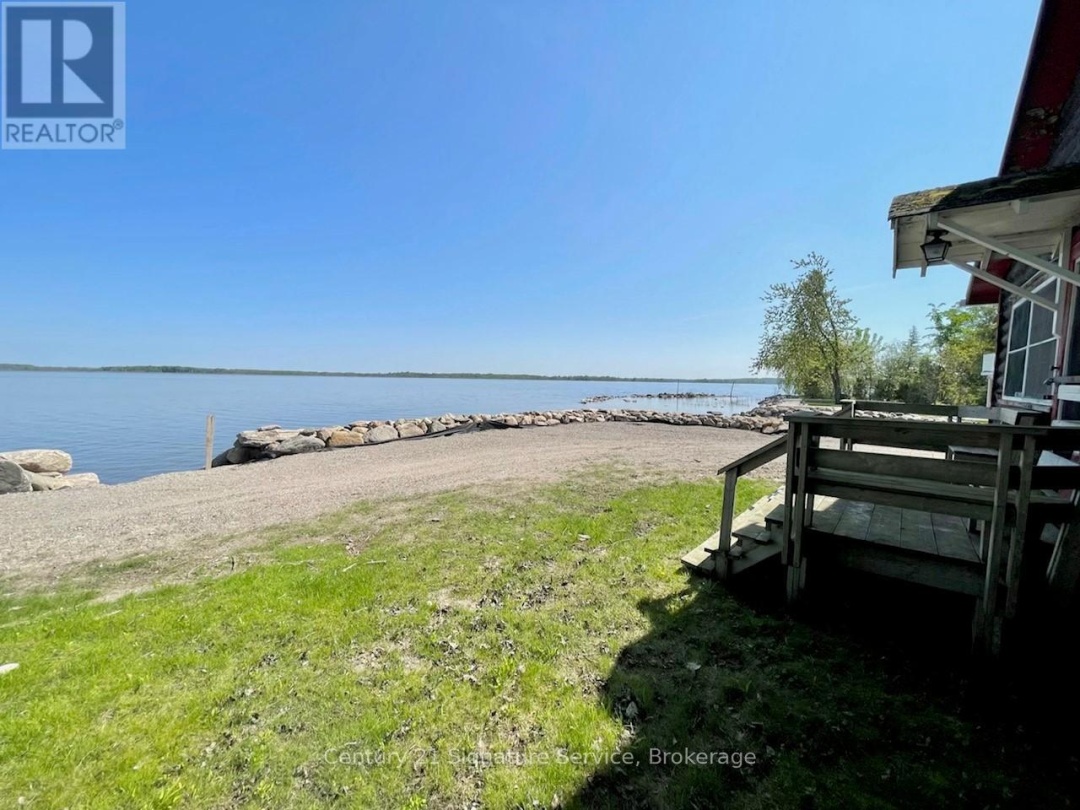 264 ROBINS POINT ROAD, Georgian Bay