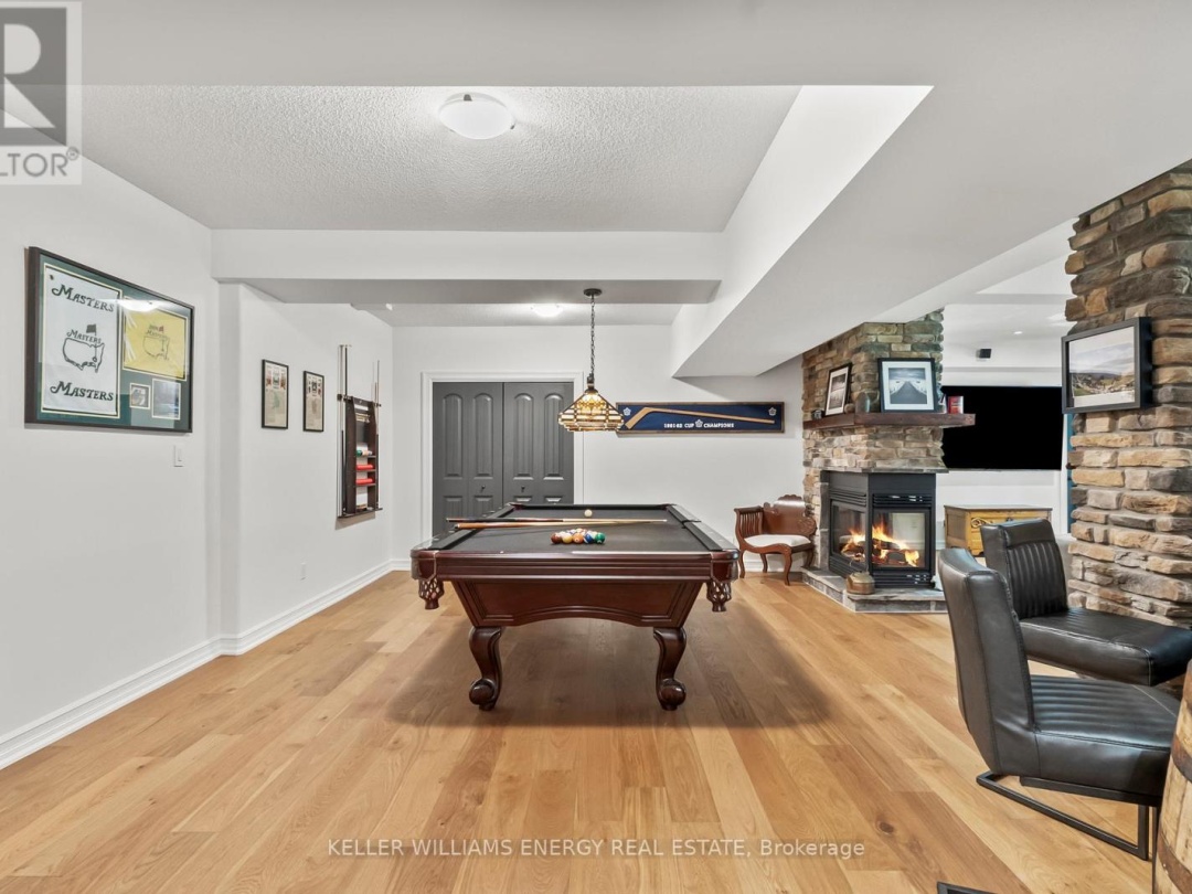 112 PELLER COURT, Pigeon Lake